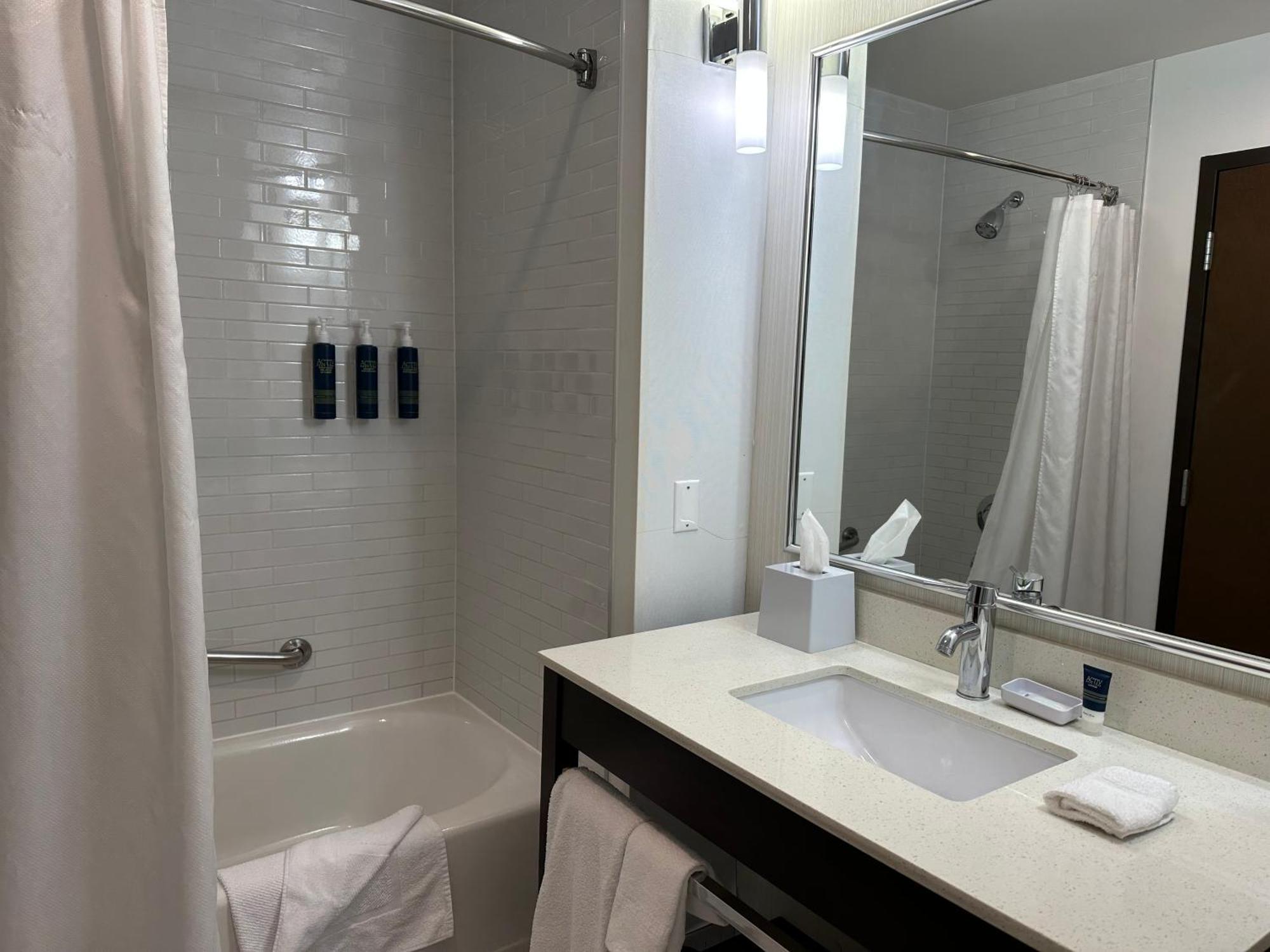 Four Points By Sheraton Edmonton Gateway Luaran gambar